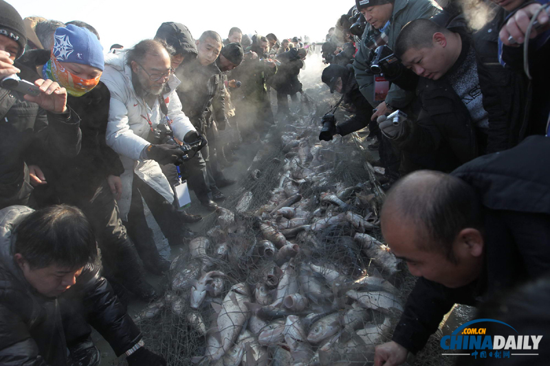 直擊吉林查干湖冬季捕魚