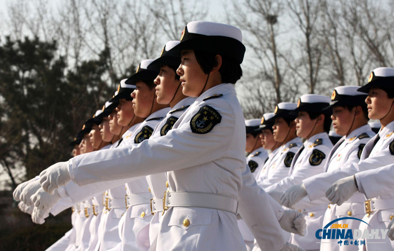 中國(guó)海軍北海艦隊(duì)新兵亮相