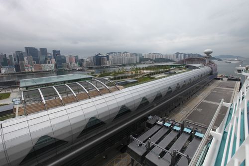 香港旅游業(yè)吁港府設(shè)專車(chē)載郵輪旅客到熱門(mén)景點(diǎn)