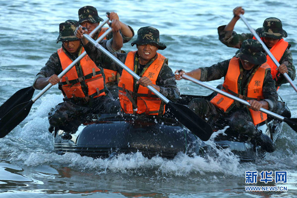 圖片實錄：全軍特種兵海上比武精彩回顧