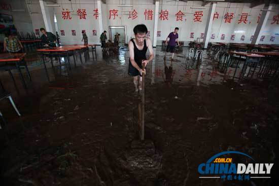 現(xiàn)場直擊：暴雨后的北京