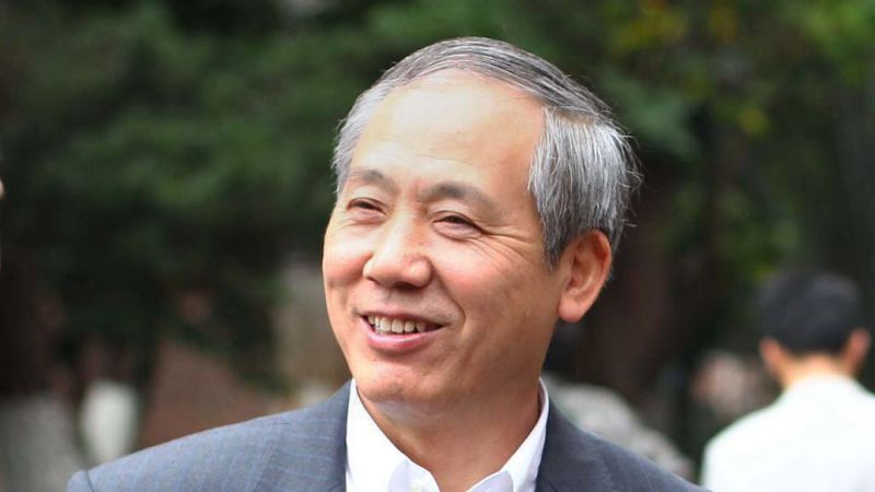 羅俊正式接任中山大學(xué)校長 成中大第七任掌校人