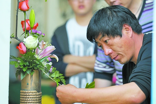 五一期間鄭州最高29℃ 月季花展今日開(kāi)幕