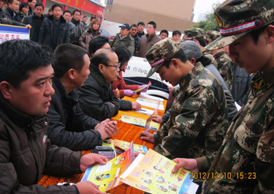 河南唐河：法律援助送溫暖 新兵無(wú)憂進(jìn)軍營(yíng)