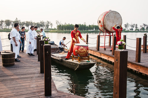 陽(yáng)澄湖費(fèi)爾蒙酒店于大閘蟹故鄉(xiāng)拉開(kāi)金秋品蟹序幕