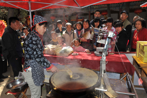 2011泰山東岳廟會在山東泰安舉行