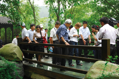 專家：天柱山是座獨(dú)特神奇的地質(zhì)公園(組圖)