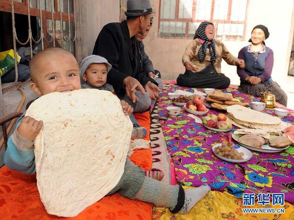 揭秘新疆著名“非遺”美食“恰皮塔”！