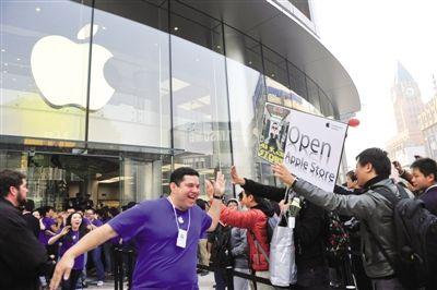 蘋果亞洲最大零售店開業(yè) iPhone 5缺席