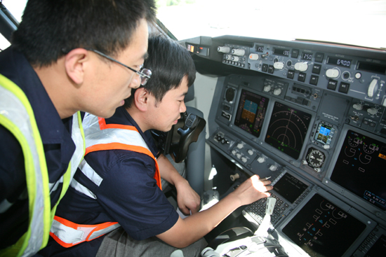 看好暑期市場 南航在疆投放第二架波音737-800飛機(jī)