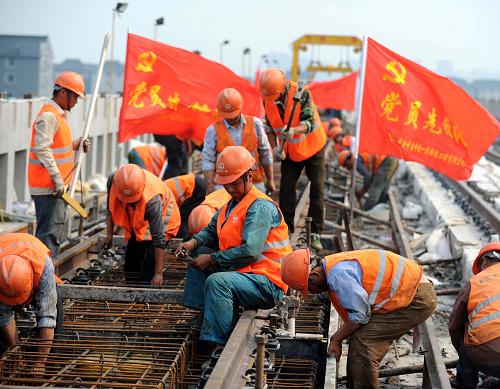 杭州地鐵“黨員先鋒隊”奮戰(zhàn)工地迎“七一”