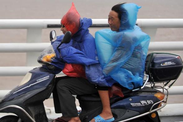 強臺風“布拉萬”造成舟山海域狂風暴雨