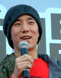 Jaycee Chan Stages First Beijing Concert in High School