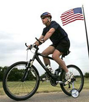 Bush gets $14,000 shotgun, $2,700 bike as gifts 