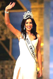 Miss Canada crowned Miss Universe 2005