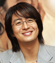 Bae Yong Joon comes to Beijing with "April Snow"