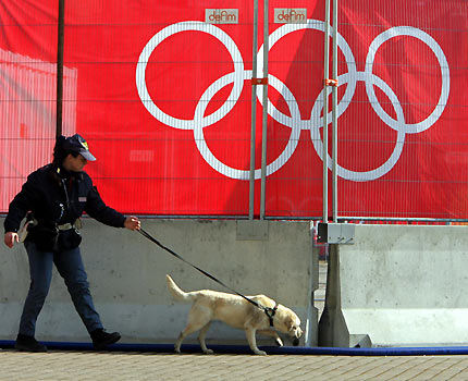 Turin gets ready under five rings