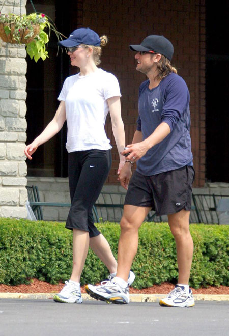 Nicole Kidman and Keith: first in fitness