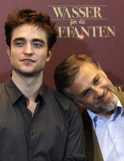 Robert Pattinson attends premiere of movie 