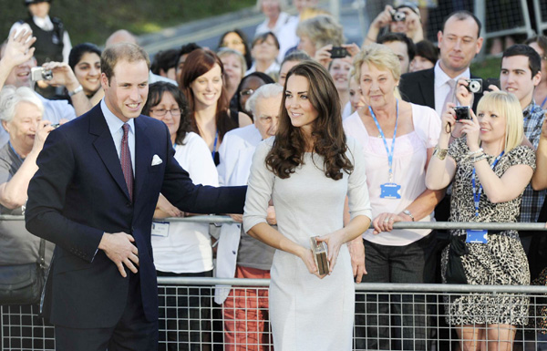 Will and Kate visit Royal Marsden Hospital