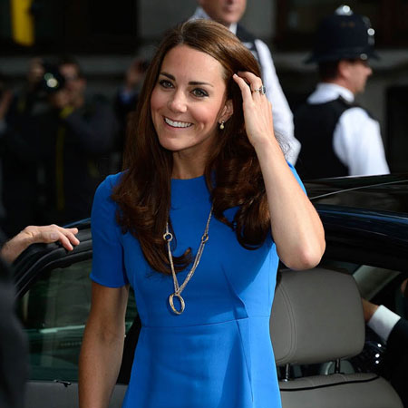 Duchess Catherine cheers Team GB's hockey players to victory