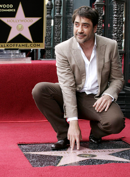 Javier Bardem gets Walk of Fame star