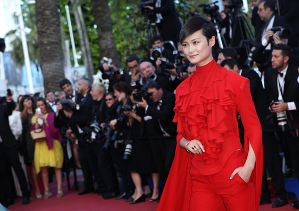 Li Yuchun poses in Cannes