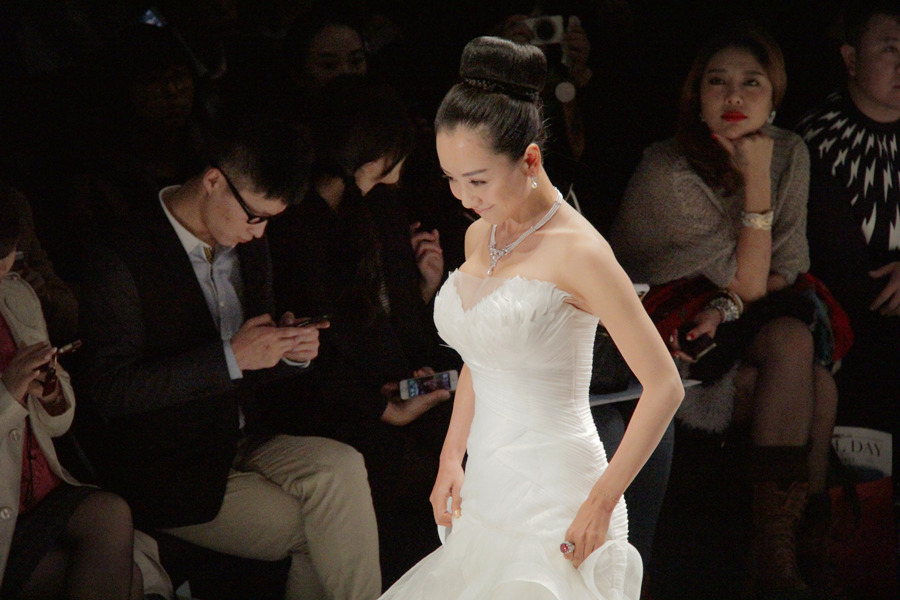 Bridal wear trends launch at China Fashion Week