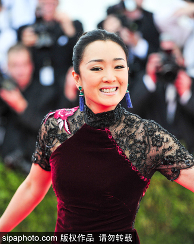 To many Chinese bloggers, gowns at Met gala were fashion disaster