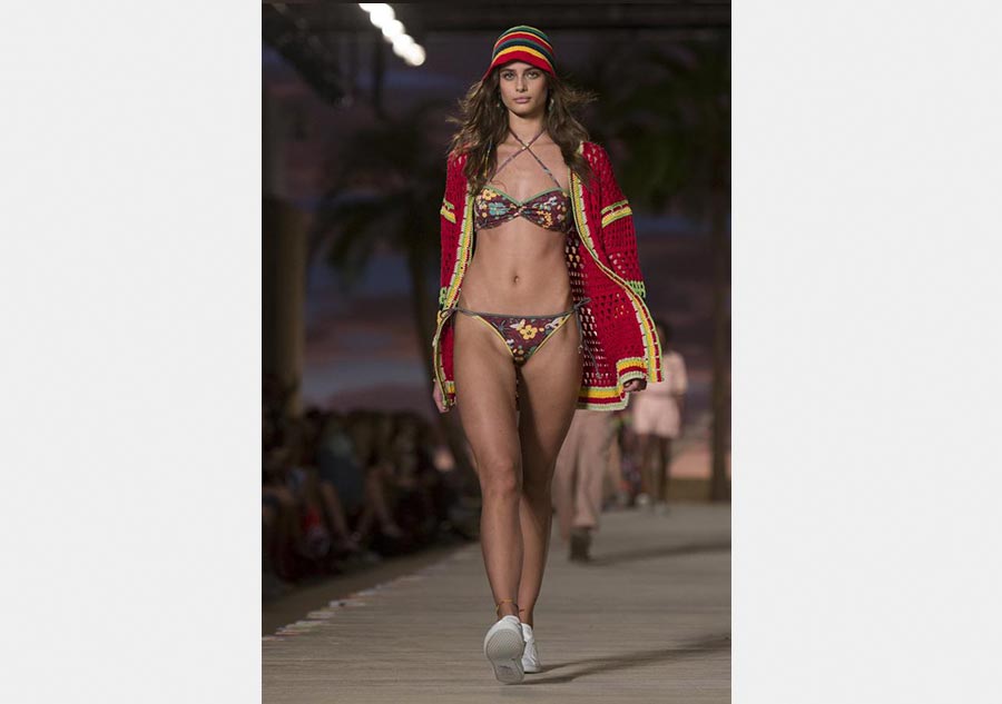 NYFW: Tommy Hilfiger Spring/Summer 2016 collection