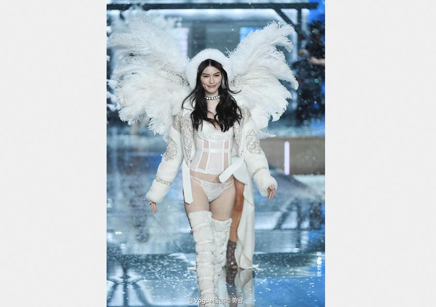 Victoria's Secret Fashion Show 2015