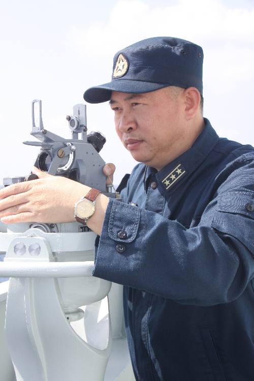 笑傲大洋 ——海軍“徐州”艦執(zhí)行多樣化軍事任務風采錄