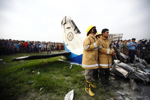 尼泊爾一架飛機(jī)墜毀致19人死亡