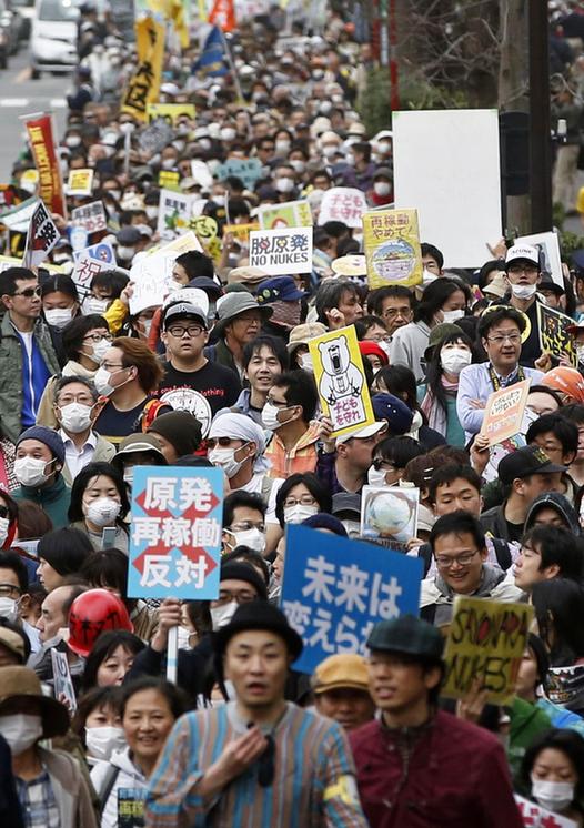 安倍發(fā)表東日本大地震兩周年寄語 稱將加速重建