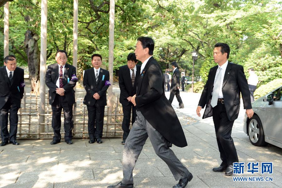 日本部分政客又拜鬼 多人赴靖國神社參拜