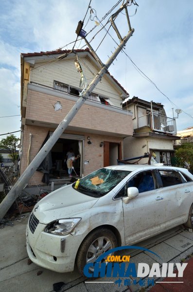 日本東部遭龍卷風(fēng)襲擊 造成27人受傷(組圖)