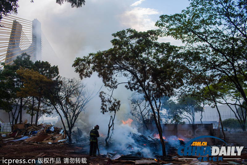 巴西強拆貧民窟迎世界杯引發(fā)抗議（組圖）