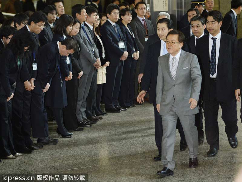 東京都知事豬瀨直樹(shù)黯然離職 與上任盛況成鮮明對(duì)比