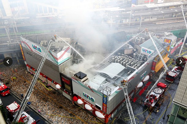 東京大火被撲滅新干線恢復(fù)行駛 滯留乘客超1萬