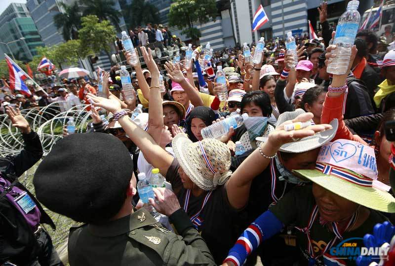 泰國反對派醞釀更大規(guī)模示威 試圖使泰國大選無效化