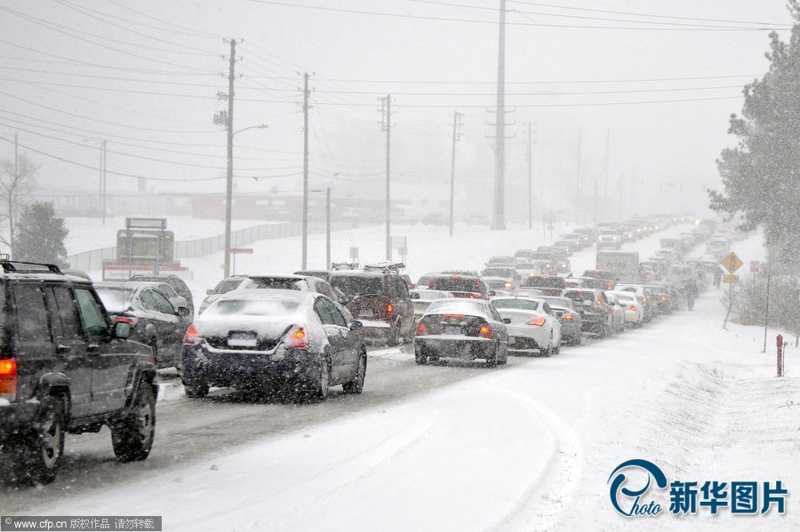 美國(guó)南部遭遇災(zāi)難性暴風(fēng)雪：大雪厚冰前所未有