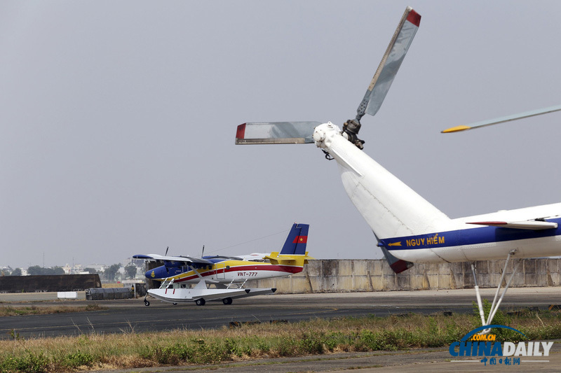 越南空軍搜救發(fā)現(xiàn)海上油帶 或與馬航失聯(lián)客機(jī)有關(guān)