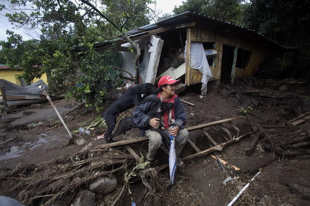 Tropical storm kills 86 in Central America