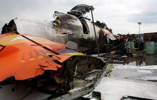 36 survive Venezuela plane crash, 15 dead