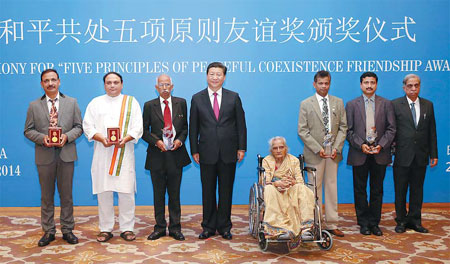 Xi praises contributors to China-India friendship