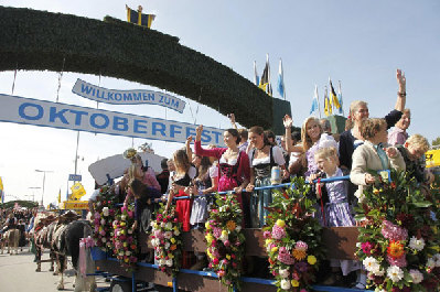 Oktoberfest, beer festival opens in Munich