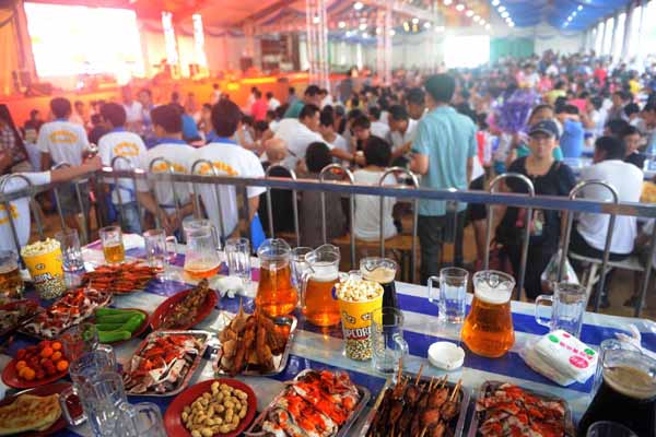 Beer fest kicks off in Qingdao