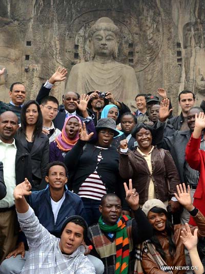 Longmen Grottoes' tourism revenue grows 24 pct year on year