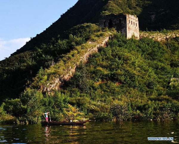 Section of Great Wall submerged under water in Hebei