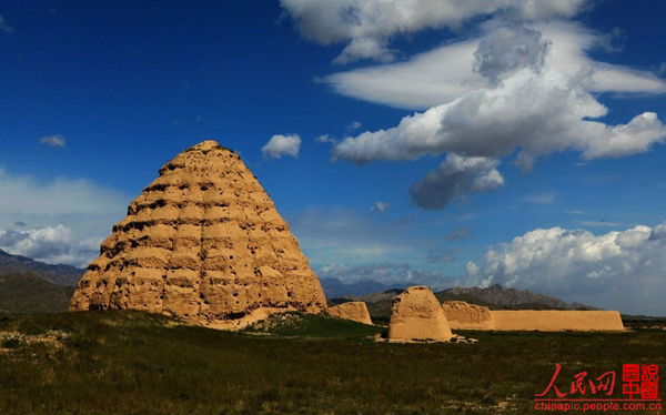 Splendid Imperial Mausoleum of Xixia